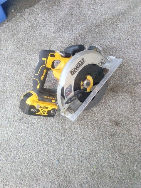 Circular Saw DeWalt