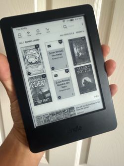 Amazon Kindle Paperwhite 7th Gen (300 ppi High-Res, Built-in Light, Wi-Fi)