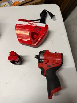 Milwaukee M12 FUEL Cordless Impact Wrench Kit