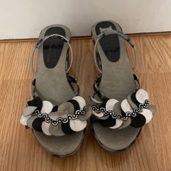 Grey Print Wedge Sandals