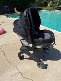 Evenflo Shyft DualRide Car Seat + Stroller Combo – 2024 – Great Condition