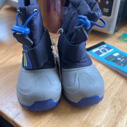 Cat & Jack Snow Boots Size 7