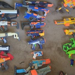 Nerf Guns And Clips