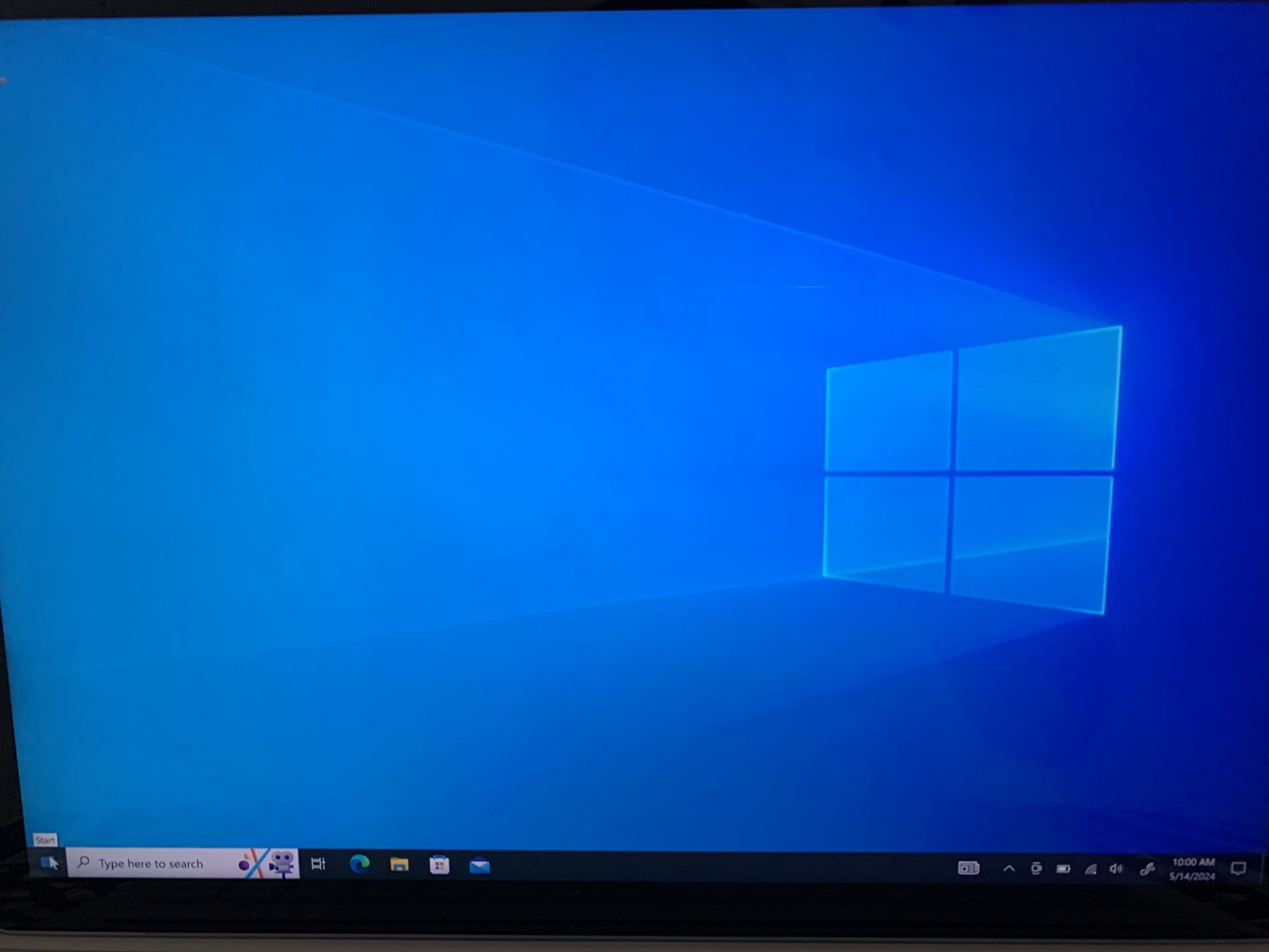 Microsoft Surface Book 8GB Memory 256GB SSD Win 10!