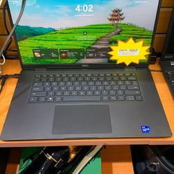 Dell Laptop 7520 i7/32GB/1TB, Good Shape 