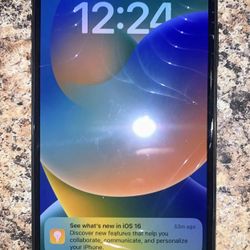 Apple iPhone 11 Pro 64GB Matte Space Gray Locked AT&T