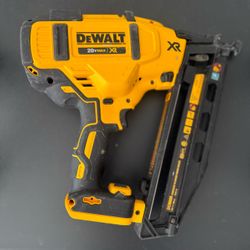 Dewalt XR 16ga Finishing nailer
