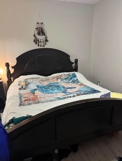 King bed and dresser