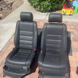 VW TOUAREG Seats 