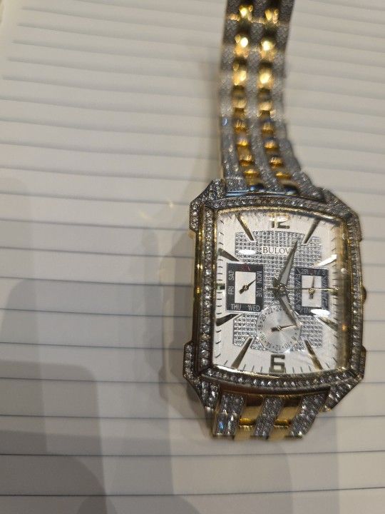 Mens Stainless Steel Gold Plated Bulova Watch With Stackrosty Crystal