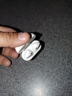 Apple airpods like new