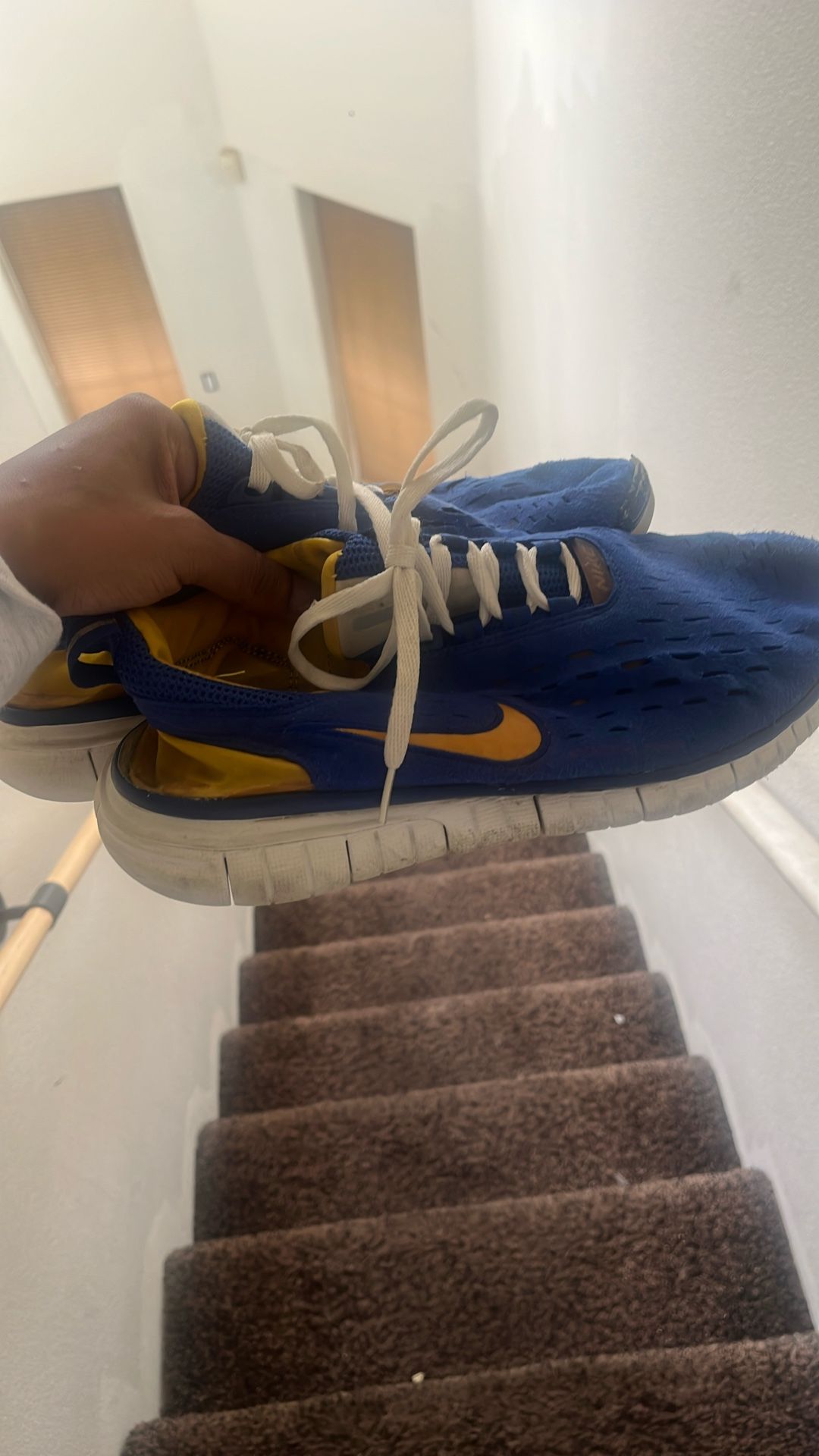 Running Nikes