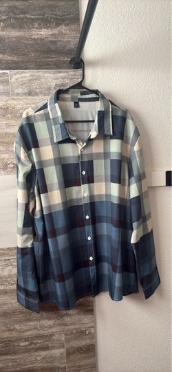 Men’s dress shirt