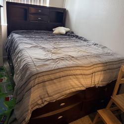 Queen Size Bed