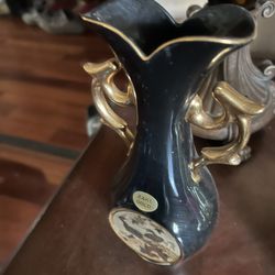 Black flower bass with the gold blade