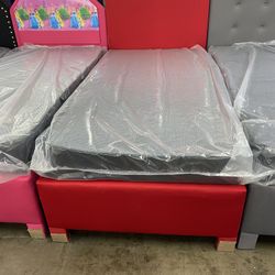 Twin Bed With Mattress 