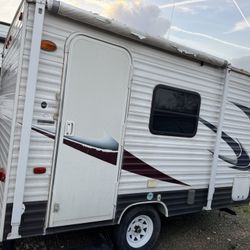 2017 Canyon Cat Rarely Used ..serious Buyers Please 