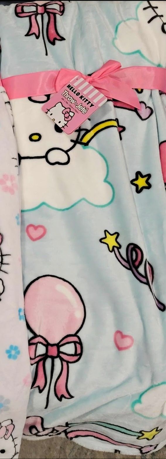 Hello Kitty Blanket