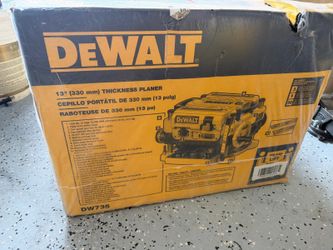 Dewalt planer and base