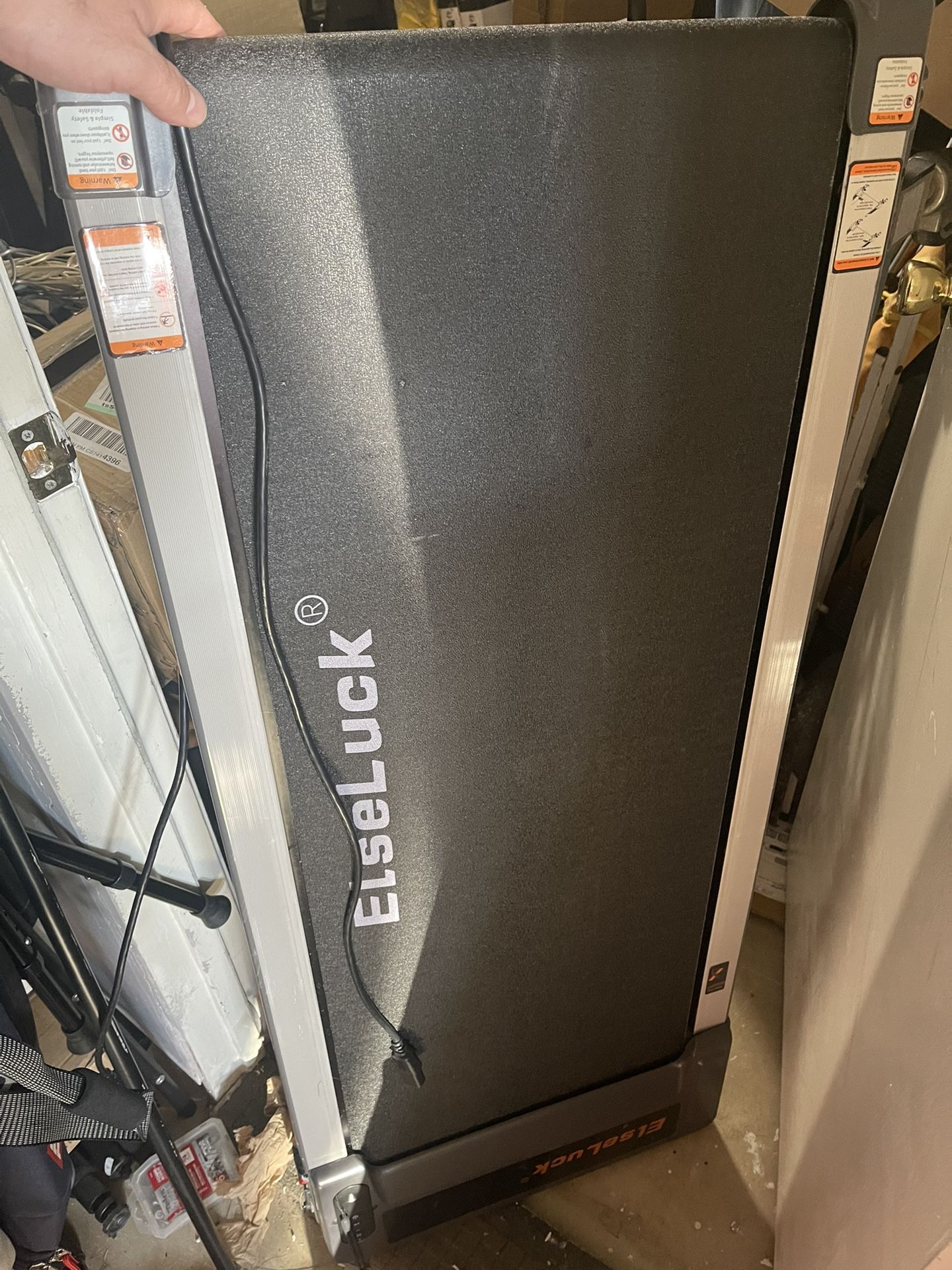 ElseLuck Foldable Electric Treadmill – Compact Walking Pad with Display $150
