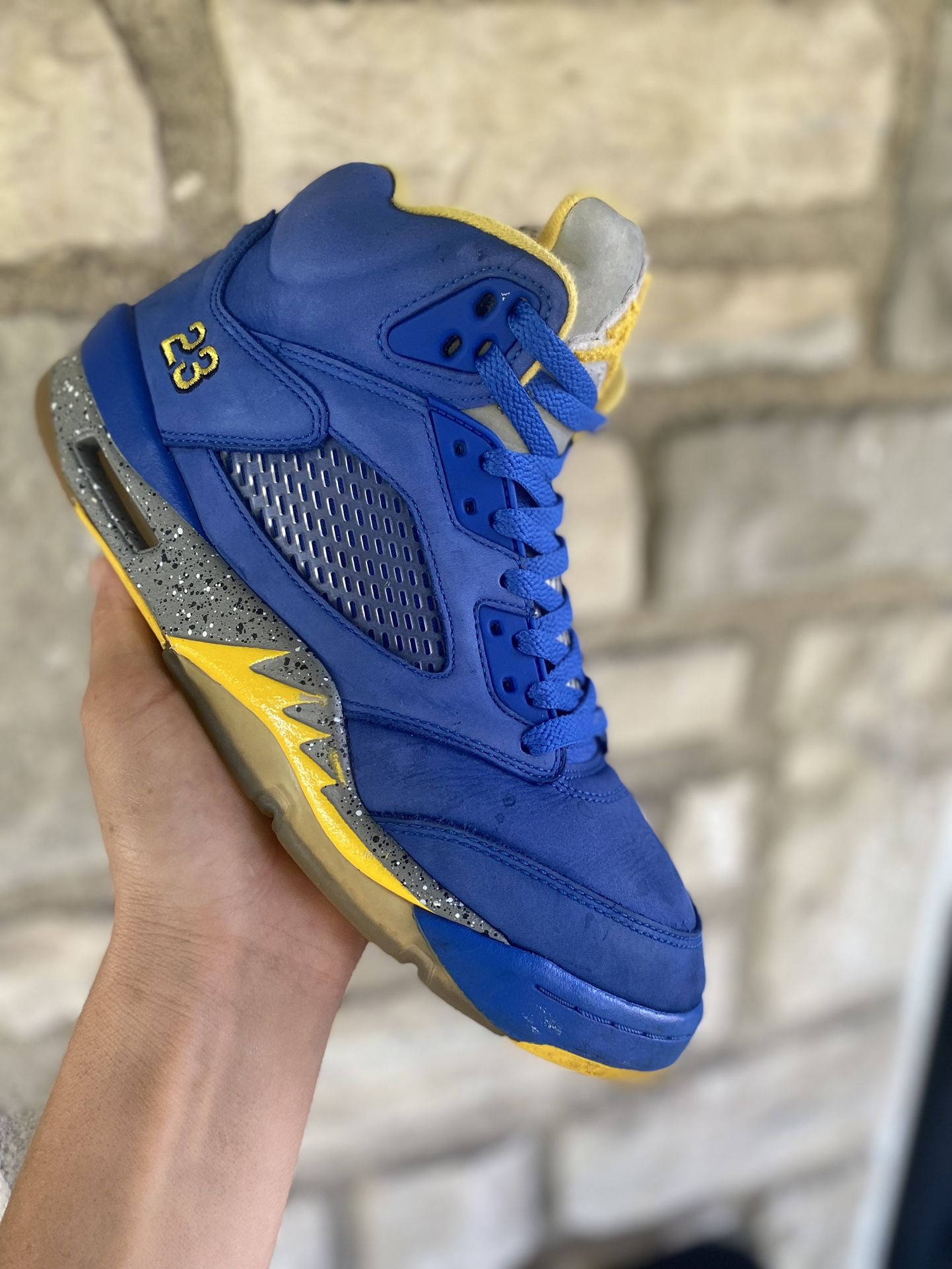 Air Jordan 5 Laney Varsity Royal ( pick up only )size 9.5 Men’s