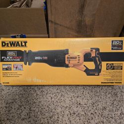 DEWALT
20V MAX Lithium Ion Cordless Brushless Reciprocating Saw with FLEXVOLT ADVANTAGE (Tool Only)