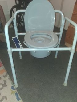 Medical Bedside Toilet And Chair