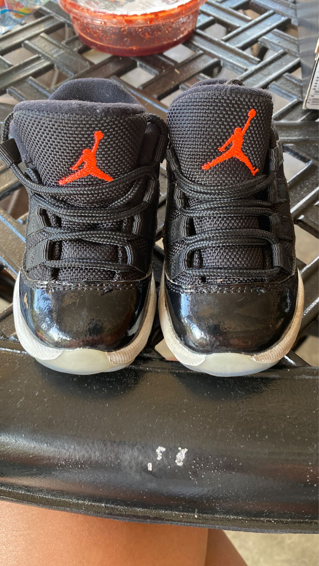 Nike Air Jordan 11 Retro Low Infrared 23 size 5C
