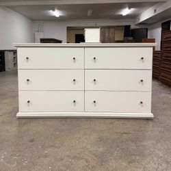 White 6 Drawer Dresser