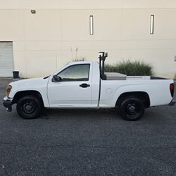 2008 chevy colorado 3.7 v6 125k milles just smog cold ac clean title one owner runs good reg current located in pomona 9o9236I97o no issues ready for 