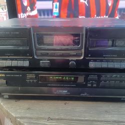KENWOOD DOUBLE CASSETTE PLAYER AND ONKYO 6 DISCS CD 💿 PLAYER $250 FINAL PRICE SAME DAY SHIPPING 