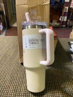 Stanley Quencher H2.O Flowstate Tumbler 40oz