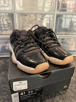 Jordan 11 Retro Low Bleached Coral (GS)