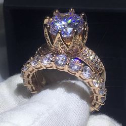 New 18 k rose gold wedding ring set engagement ring