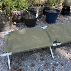 Army Cot  (twin Size)