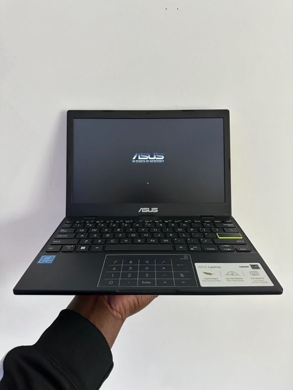 ASUS Notebook E210 11.6”