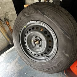 Like New Jeep Spare Wheel And Tire 245/75/17