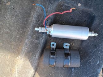 And Holly electric fuel pump 60 PSI new