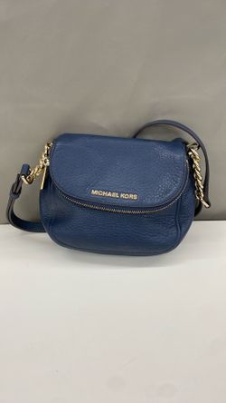 Michael Kors purse. Item No 549 (Shopgoodwill)
