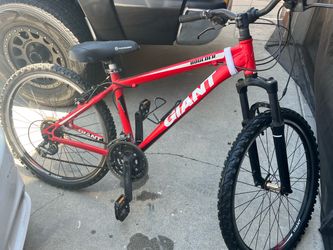 Giant Boulder Bike