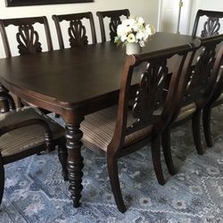 Beautiful Solid Espresso Wood Dining Set (8 Chairs) & Coffee Table & 2 End Tables - Boulder City, NV