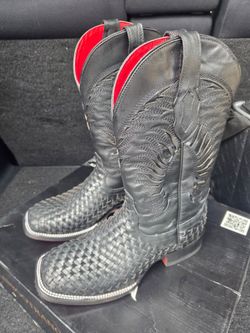 Black boots