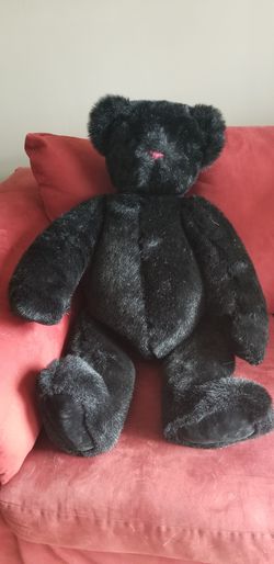 Beautiful bear in excellent condition. Bought at the Teddy bear factory in New Hampshire