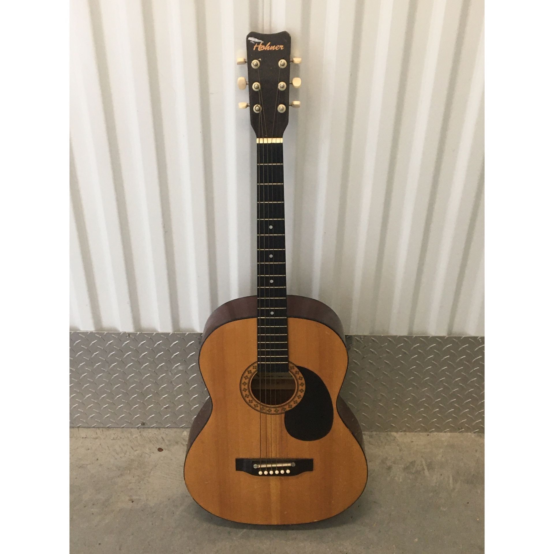 39” Hohner 6 String Acoustic Guitar Model HW-200
