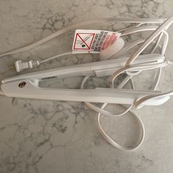 T3 Hair straightener