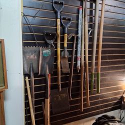 Miscellaneous Shovels And Items