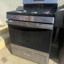 Gas Stove/ Estufa de gas