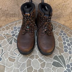 WORK BOOTS ARIAT CARBON TOE WATERPROOF SIZE 10.5 MENS 