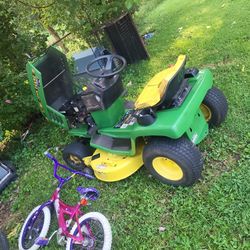 2000 John Deer I Did   work on it new belts Cuts Like A Dream