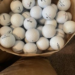 200 White Golf Balls